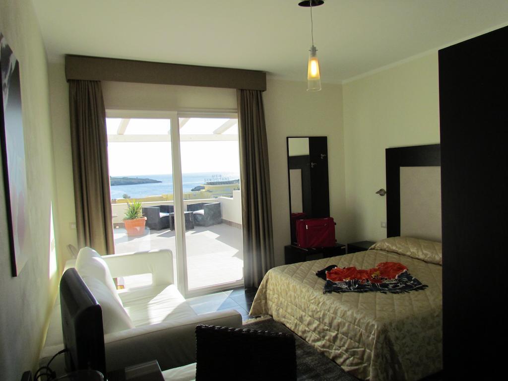 Hotel Sole Lampedusa Bagian luar foto